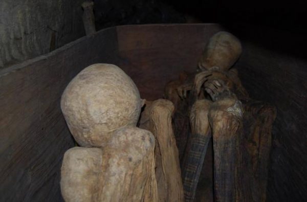 Markings-on-the-legs-of-the-Fire-Mummies-of-Kabayan-Caves