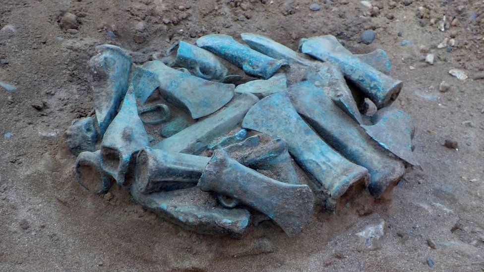 Havering Hoard: Weapons found on building site to go on show - BBC News