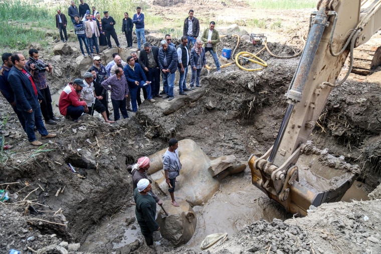 Archaeologists Find Massive 3,000-Year-Old Statue in Cairo Slum