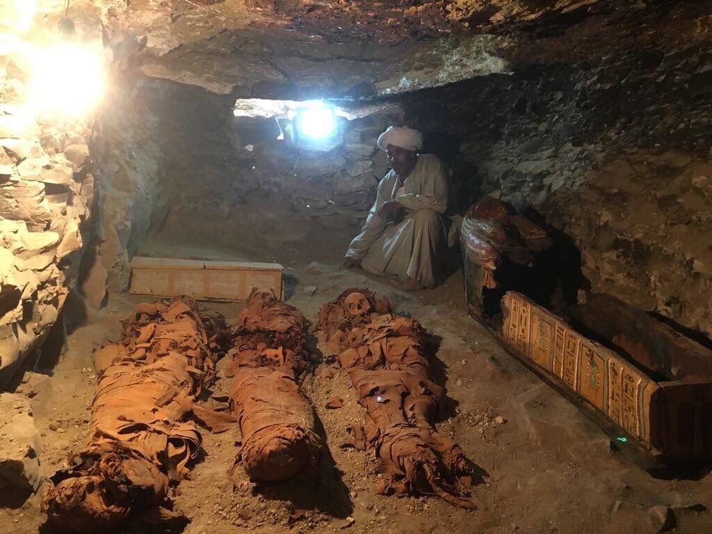 The Tomb of a Pharaoh's Jeweler Has Revealed Some Very Fancy 3,500-Year-Old Mummies