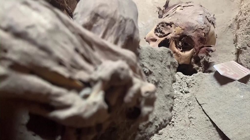 Archaeologists in Peru unearth 1,000-year-old adolescent mummy in a 'good state of conservation' - ABC News