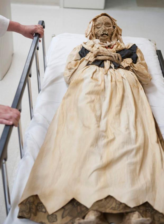 These Autopsies Of 300-Year-Old Mummies Are Unraveling, 47% OFF