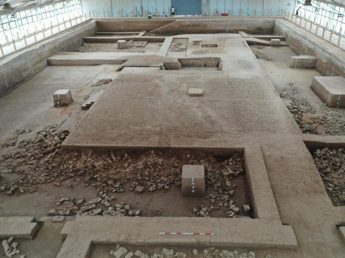 China: 2,200-Year-Old Flush Toilet Unearthed by Archeologists