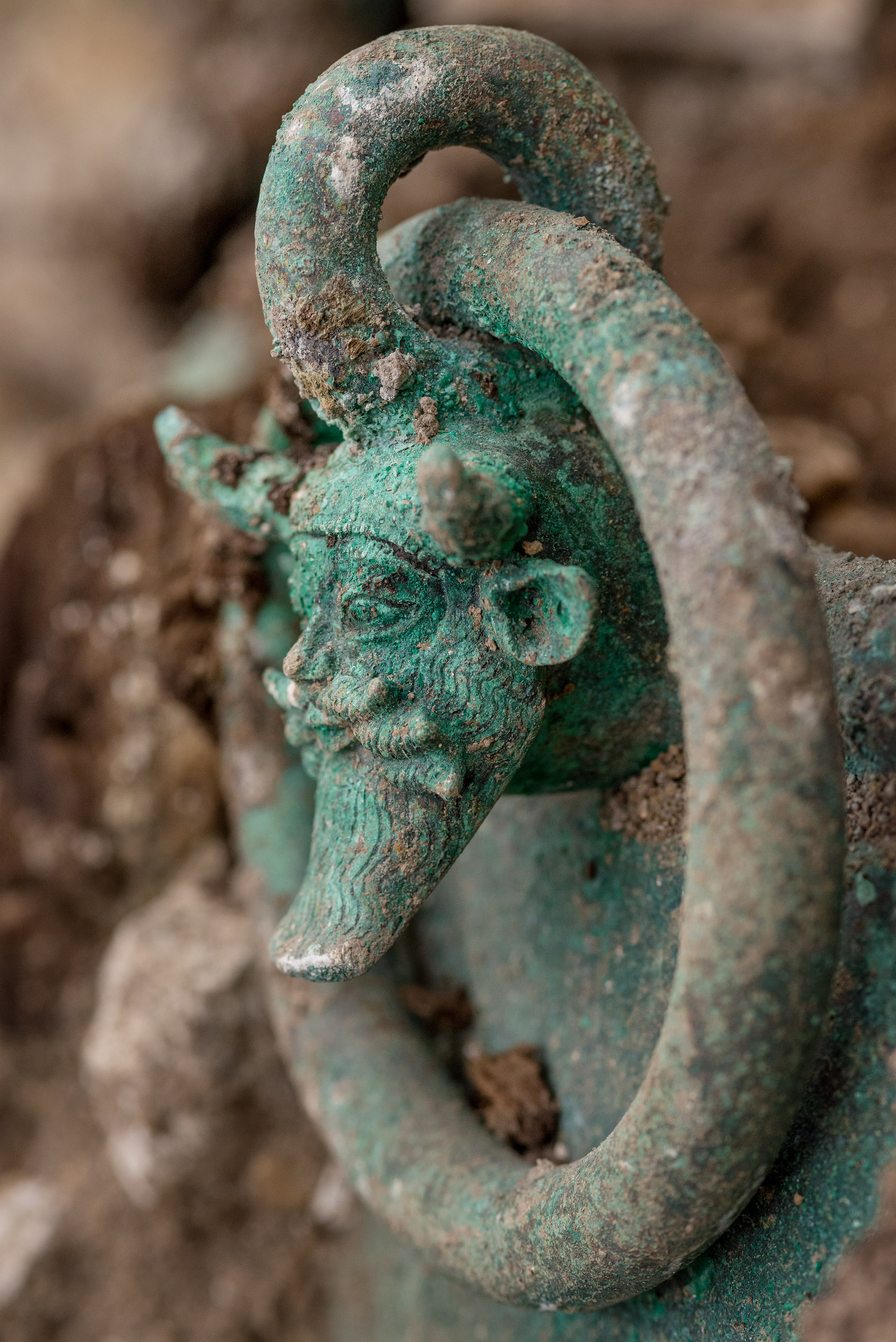 Princely tomb from 5th c. B.C. found in France – The History Blog