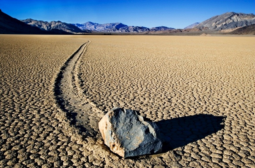 Mystery Behind the Sailing Stones of Death Valley – Geology In