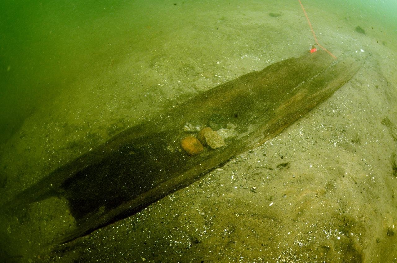 Cache of ancient canoes found in Lake Mendota, archaeologists say | Archaeology News Online Magazine