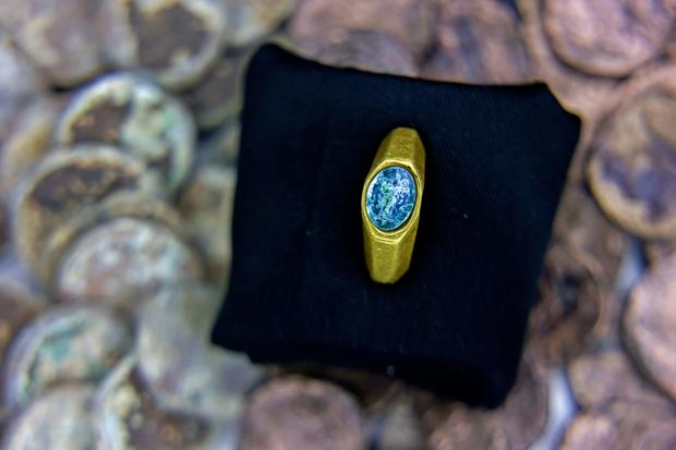 Gold ring with Jesus symbol among treasure trove found in ancient shipwreck  | WTRF