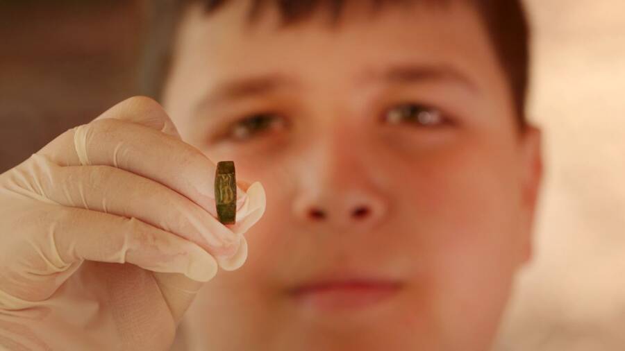 Teen Discovers 1,800-Year-Old Minerva Ring While Hiking In Israel