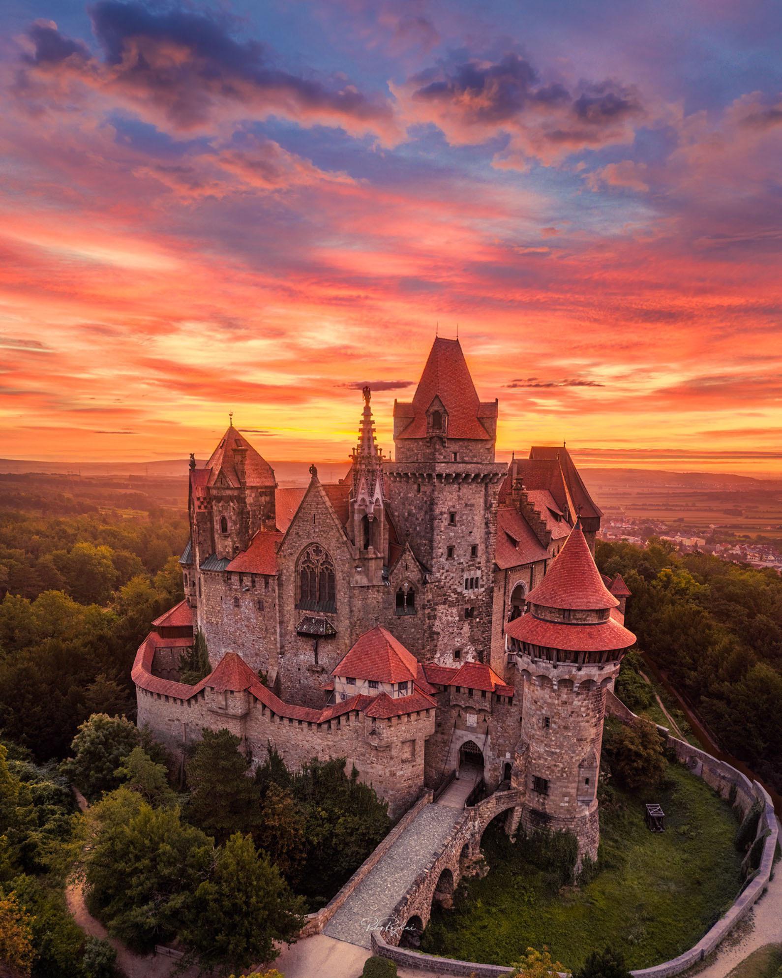 Kreuzenstein Castle, Austria 🇦🇹 : r/castles