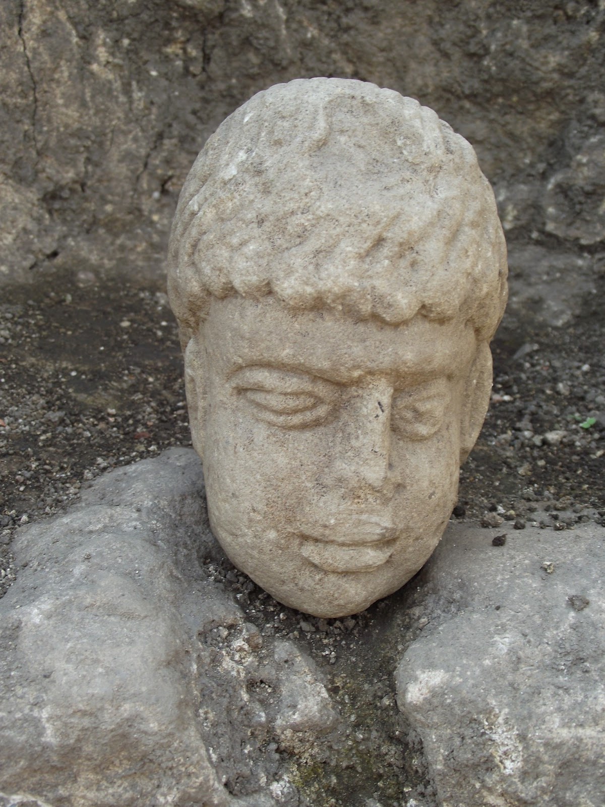 Possible (?) Head of Antenociticus Near Binchester Roman Fort –  rogueclassicism