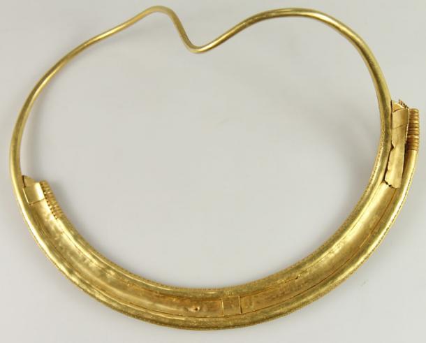 The back or reverse side of the gold neck ring found in Denmark that was likely a hidden treasure. (Sydvestjyske Museums)