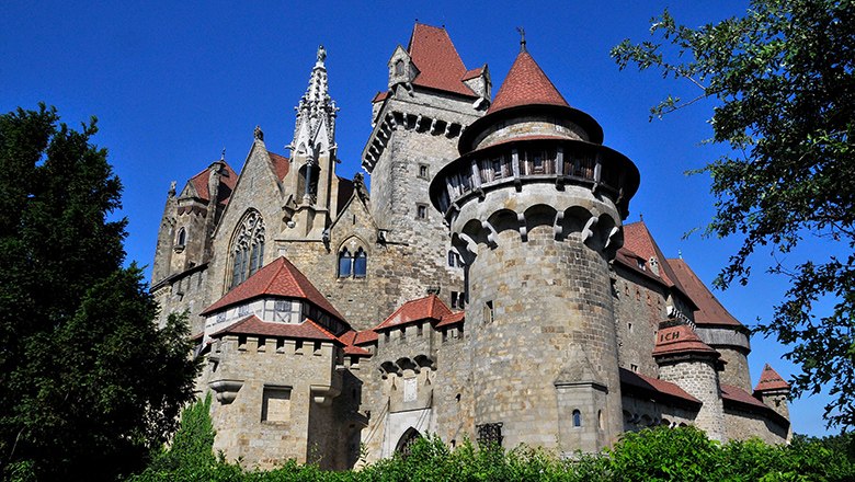 Kreuzenstein Fortress