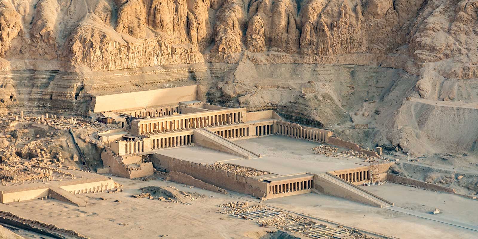 Hatshepsut's Temple | Wendy Wu Tours