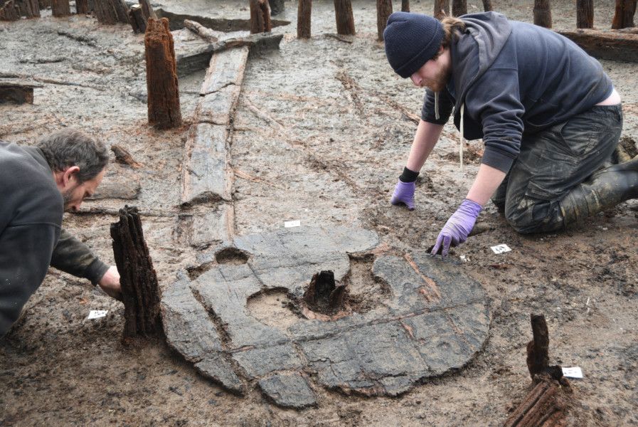 Archaeologists follow in 3,000 year old wheel tracks to trace story of Must  Farm settlement