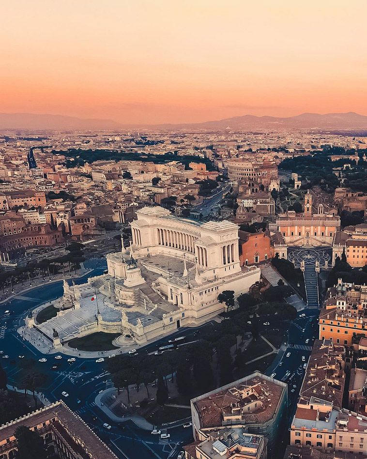 vittoriano and rome views