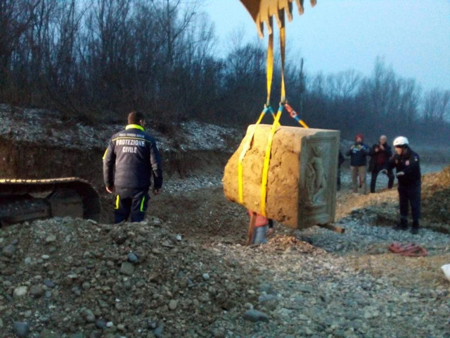 Archaeologists worked alongside engineers and conservationists to ensure the monument’s safety during transport