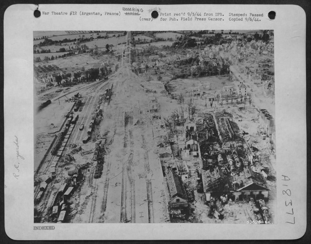 Argentan was heavily bombed during World War II, with much of the town reduced to rubble in 1944