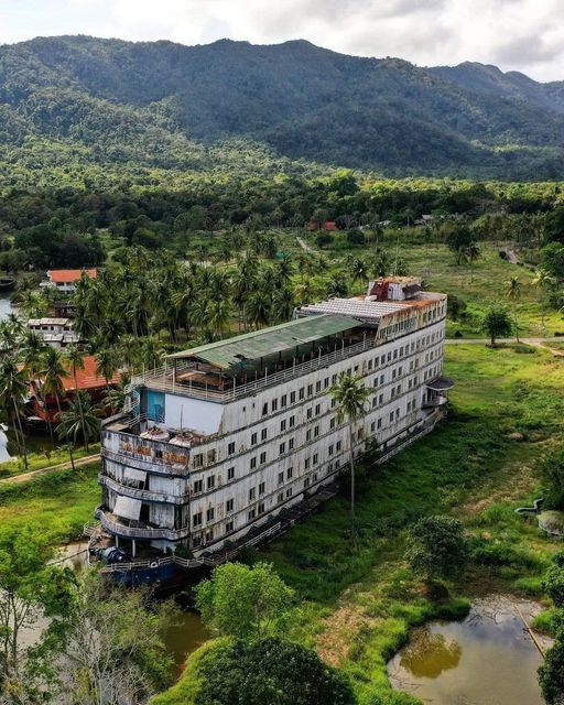 For those who find the Ghost Ship too eerie, there’s more to Koh Chang than just urban exploration