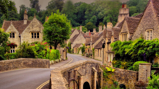 If you’re ready to experience Bibury for yourself, proper planning will ensure an unforgettable visit 