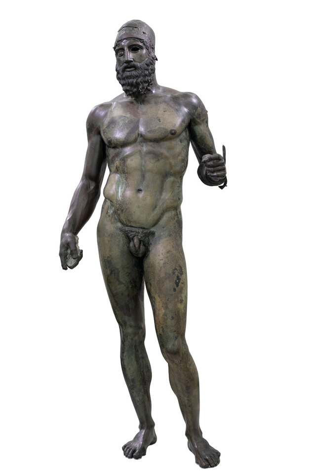 Statue B, Influenced by Polyclitus, Exemplifies Dynamic Poses and Exceptional Anatomical Precision.