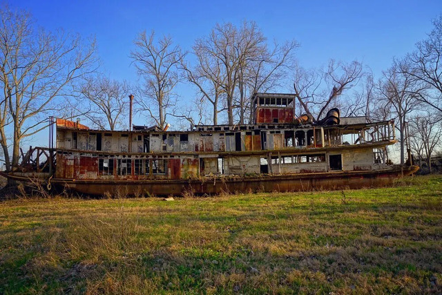 The Fall from Grace: Why Riverboats Were Abandoned