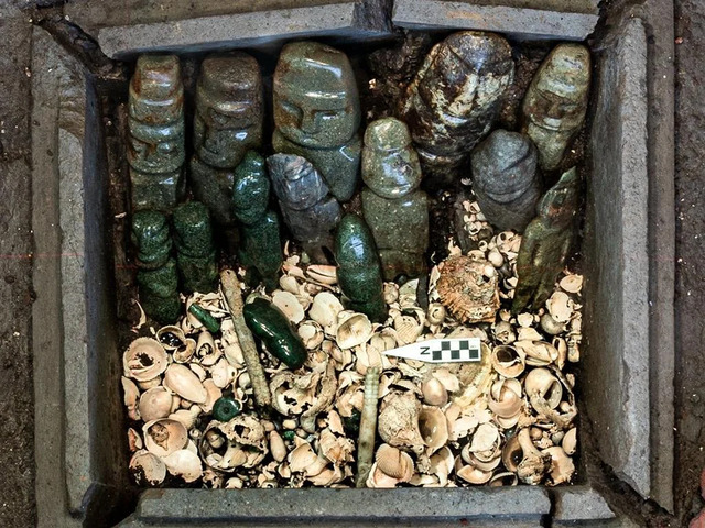 The Mezcala Style of These Figurines Highlights the Aztecs’ Cultural and Artistic Connections to the Earlier Mezcala Civilization