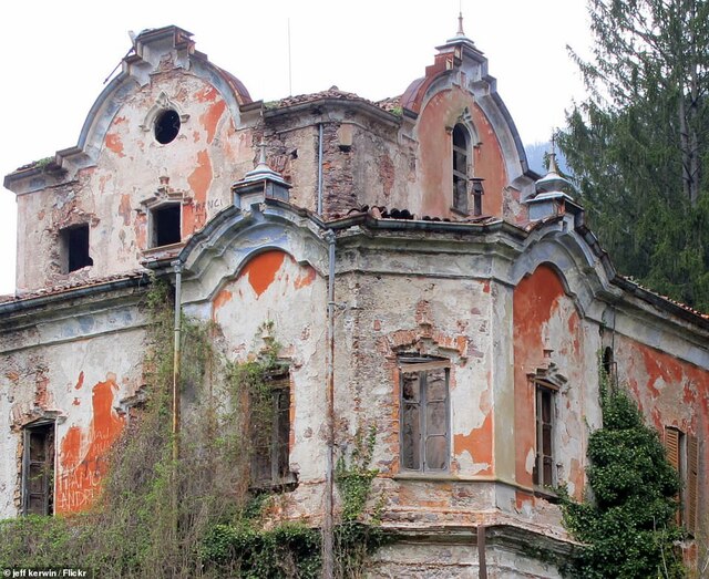 Villa de Vecchi – Lake Como, Italy