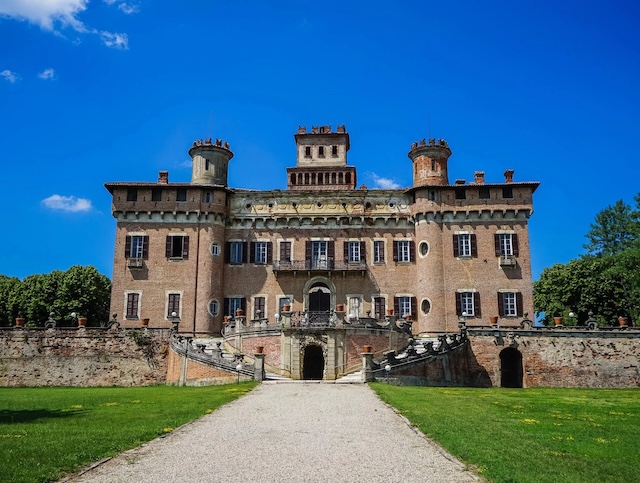 The main facade of the Castle of Chignolo Po, often referred to as “The Versailles of Lombardy,” a magnificent example of baroque architecture