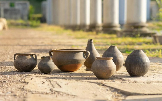 A collection of pottery vessels uncovered during excavations, showcasing the diverse range of items used in daily Roman life. Credit: Krzysztof Narloch.