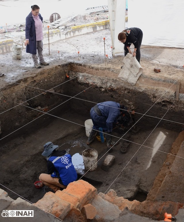 Beneath the streets of modern Mexico City lies a hidden pre-Hispanic port and canal system, now brought to light by archaeologists.