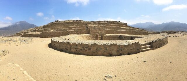 A wide-angle shot of Caral’s iconic pyramids, reflecting its early architectural ingenuity.