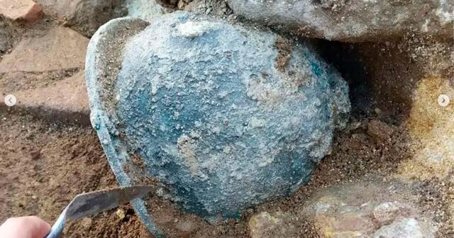 An Ancient Greek Helmet Discovered at the Acropolis of Velia in Italy Offers a Glimpse Into the Region’s Rich History.