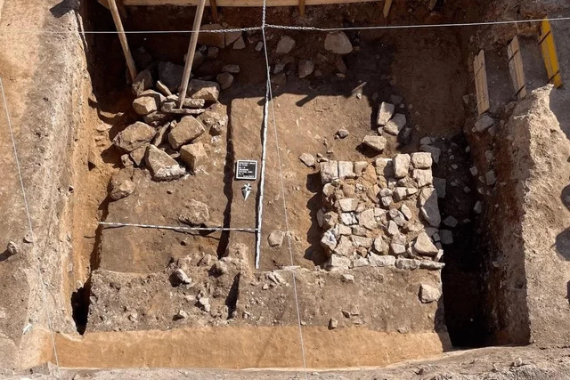 An excavation site near the cloister on the north side of the monumental church unearths layers of history waiting to be told.