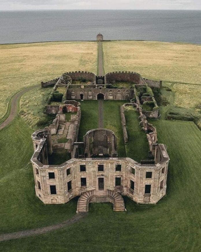 Downhill House: A Journey from Splendor to Ruins