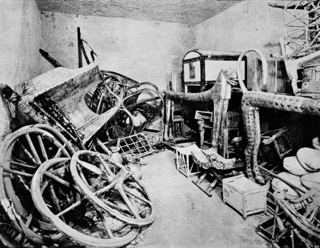 Harry Burton’s Photograph Offers a Rare Glimpse Into the Interior of Tutankhamun’s Tomb as It Was in 1922.