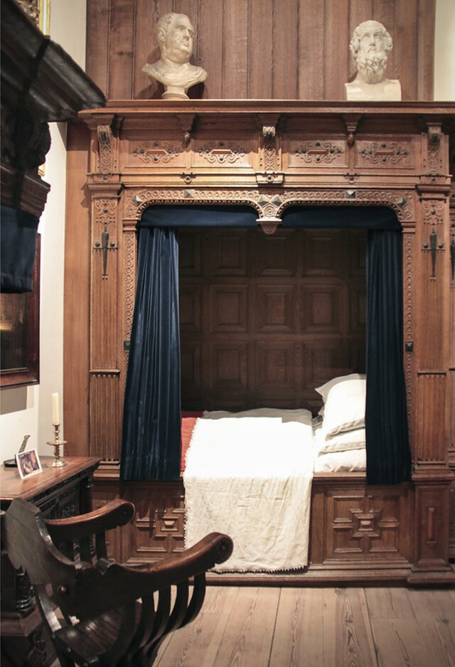 Made from high-quality wood like oak, these beds were as much a statement of status as they were functional furniture