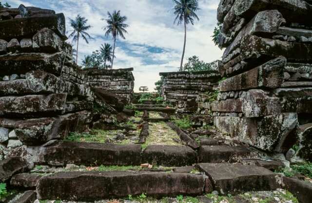 Nan Madolis a testament to the ingenuity of the Saudeleur Dynasty, which ruled Pohnpei between the 12th and 15th centuries