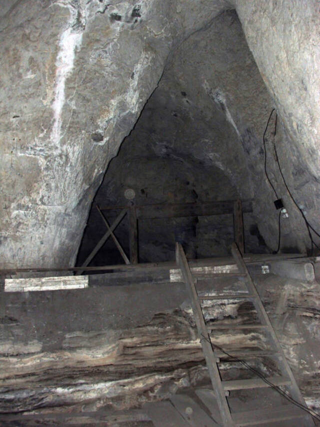 The Denisova Cave in Russia: Unveiling Ancient Secrets Through Teeth and a Finger Bone That Revolutionized Our Understanding of Human History