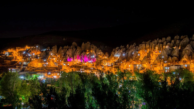 The defining feature of Kandovan is its extraordinary architecture.