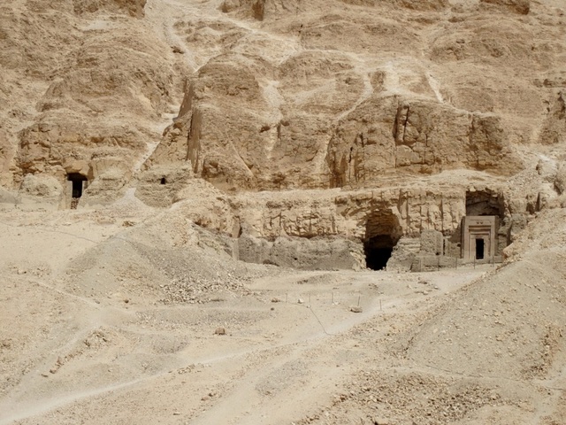 The entrance to Senenmut’s tomb is a steep, rock-carved stairway descending an impressive 90 meters into the earth.