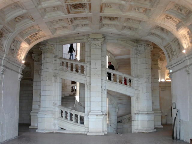 Inside the Château de Chambord: Leonardo da Vinci’s visionary double-helix staircase design.