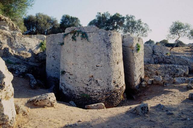 Today, Cave di Cusa is a well-preserved archaeological site that attracts historians, archaeologists, and curious visitors