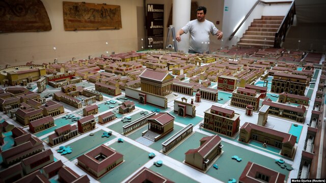 A detailed model of the ancient city of Viminacium is proudly displayed at the museum in Kostolac, offering a glimpse into its Roman-era grandeur.