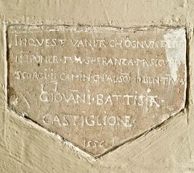 A second piece of graffiti by Giovanni Battista Castiglione, who was imprisoned by Mary (Elizabeth’s sister) in 1556 for plotting against her, then later released.