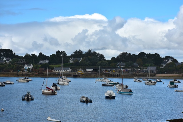 A serene view of Larmor-Baden harbour, the gateway to the historic island of Gavrinis. (Photo by Zulfiqar Ali Kalhoro)