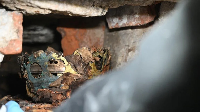 A stunning medieval crown was uncovered in a hidden niche within Vilnius Cathedral, revealing a long-lost treasure.