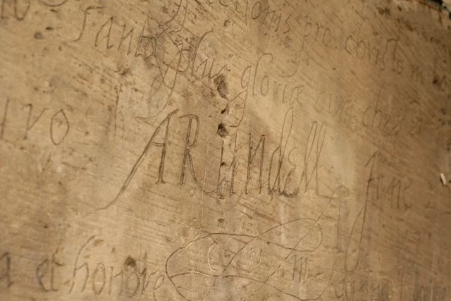 Arundel’s name appears carved into the Upper Beauchamp Tower wall, alongside the words, “The more affliction we endure for Christ in this world, the more glory we shall get with Christ in the world to come.”