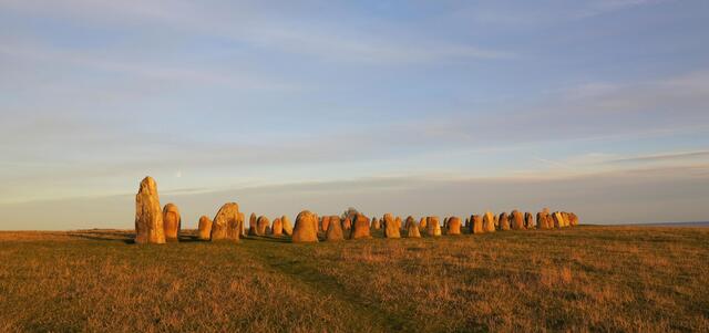 Ale’s Stones, a remarkable ancient site in Kåseberga, continues to captivate visitors with its history and intrigue.