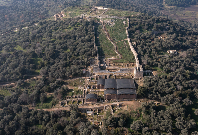 An aerial view of the ancient city of Metropolis in Izmir, Türkiye, where the bronze fragments were unearthed. The site showcases its historical significance as a cultural and trade hub.