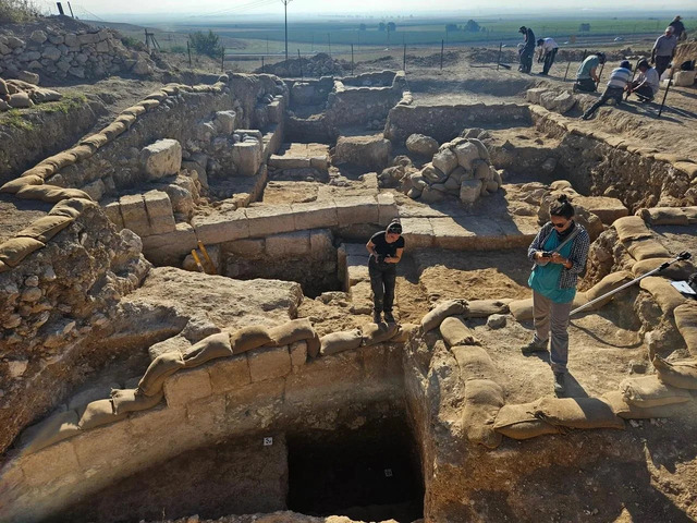 Archaeologists carefully excavate the amphitheater at Legio, uncovering layers of history step by step. (Credit: Dr. Yotam Tepper)